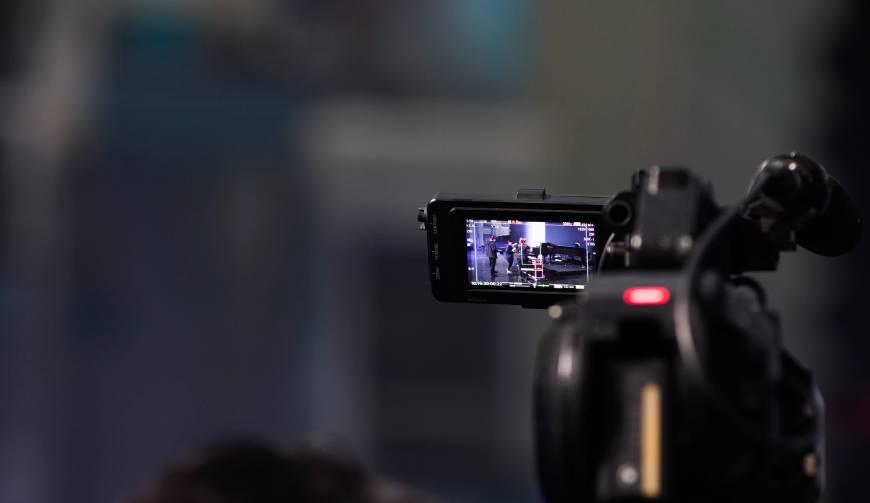 新津县宣传片制作公司关于VR电影未来发展方向的总结